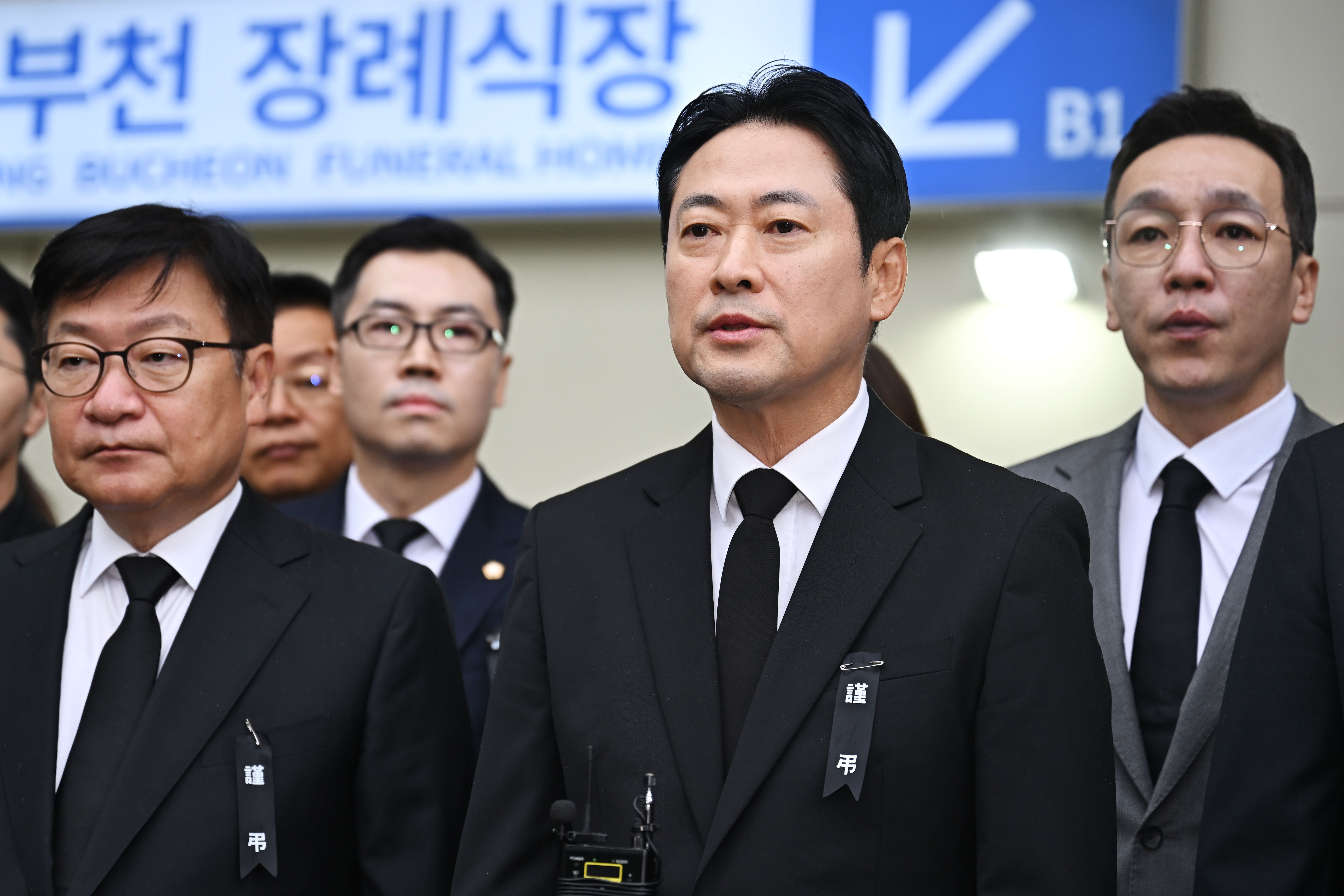 순직 소방관 빈소 방문한 장동혁 대표