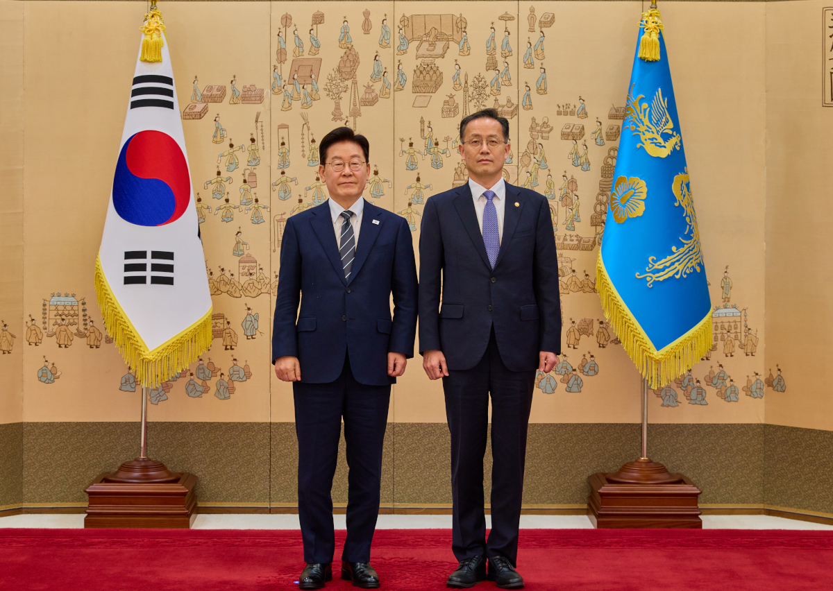 IMF, 한국 잠재성장률 2년 연속 반등 전망…이 대통령 “경제 기초체력 회복 신호”
