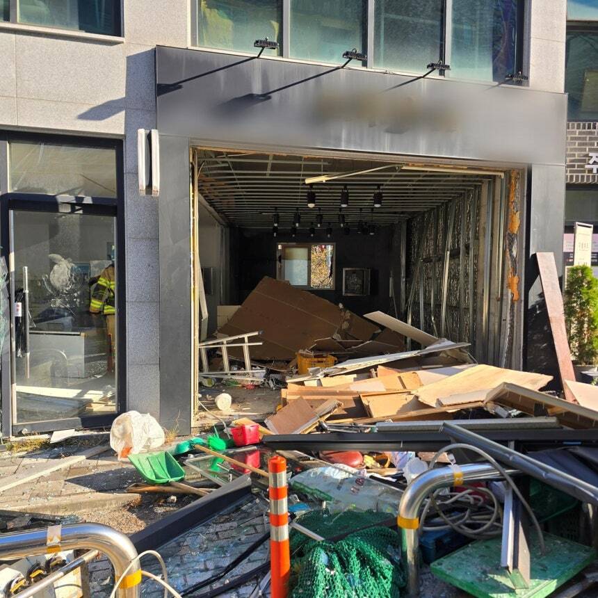 인천 상가 가스 폭발 사고 뒤 내부 현장