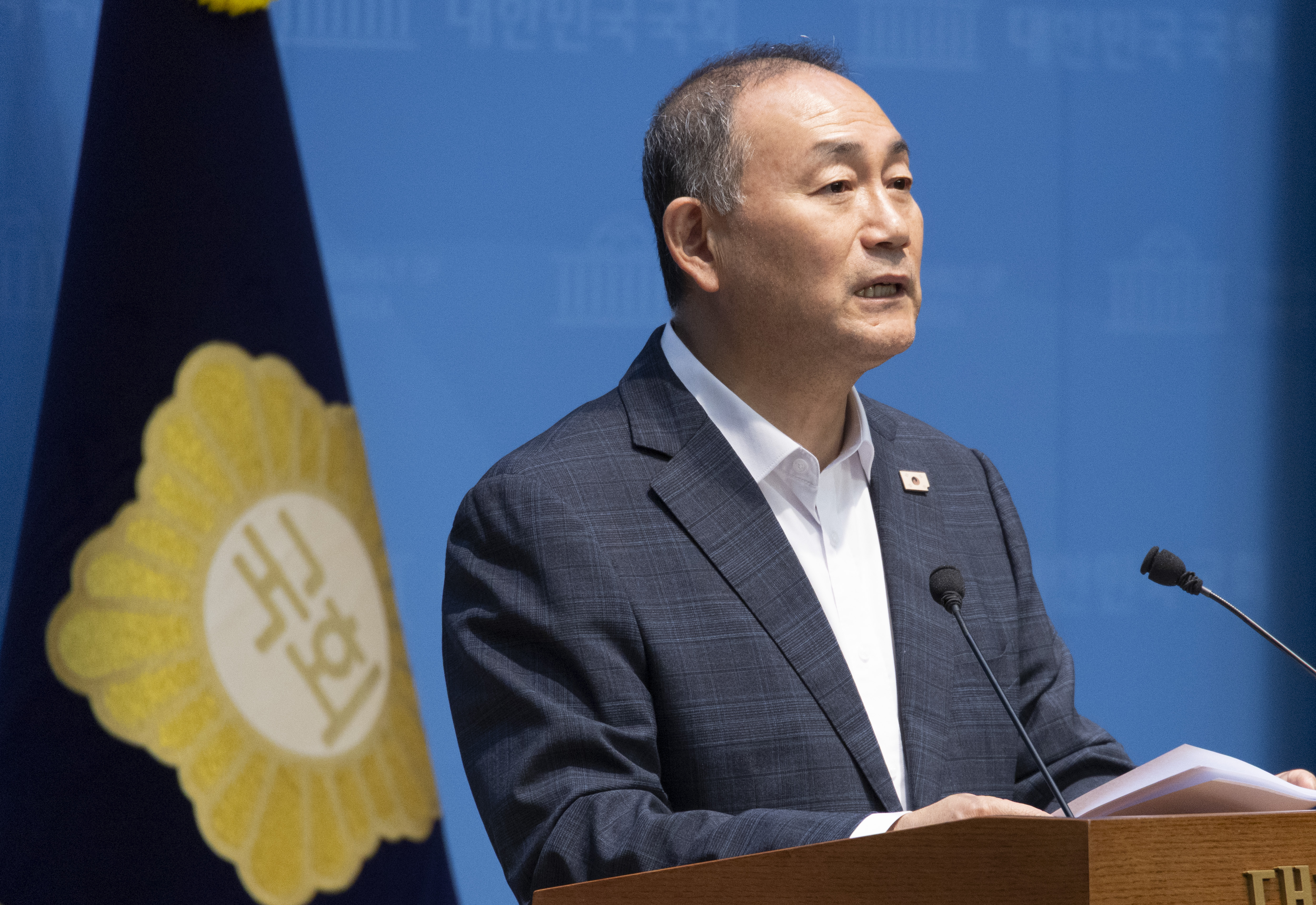 與김원이, ‘목포대 국립의대’ 단식투쟁⋯“교육부가 심사하라”